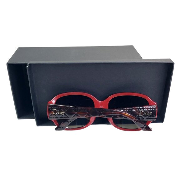 Christian Dior / Lady in Dior Havana Red Sunglasses, like new with box & case - Picture 4 of 10